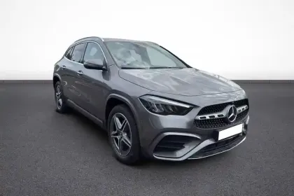 Photo 27 Mercedes GLA  250 e 8G-DCT