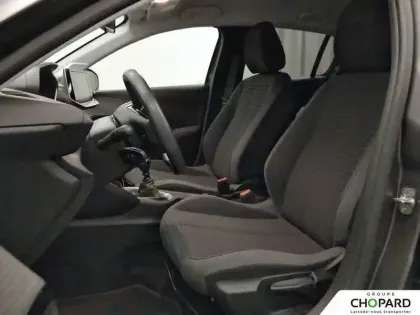 Photo 10