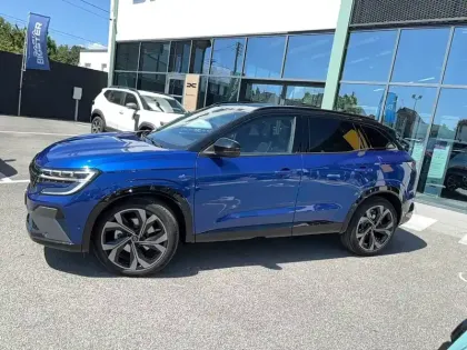 Photo 22 Renault Austral  E-Tech full hybrid 200 GSR2