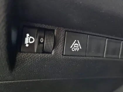 Photo 56 Peugeot 2008  BlueHDi 130 S&S EAT8