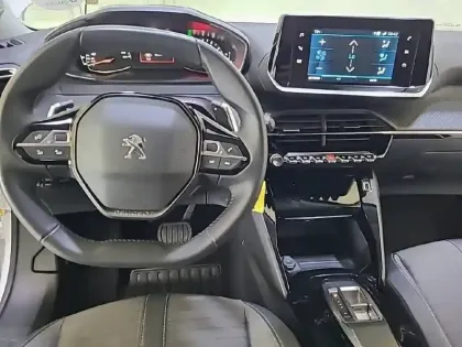 Photo 36 Peugeot 2008  BlueHDi 130 S&S EAT8