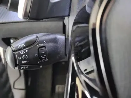 Photo 53 Peugeot 2008  BlueHDi 130 S&S EAT8