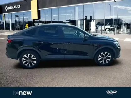 Photo 34 Renault Arkana mild hybrid 140 EDC FAP - 22 Evolution