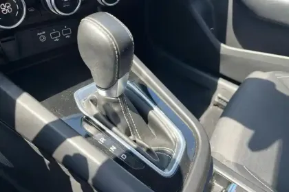 Photo 53 Renault Arkana mild hybrid 140 EDC FAP - 22 Evolution