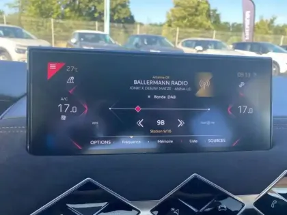 Photo 11 DS DS 3  Crossback PureTech 130ch Performance Line + Automatique 109g