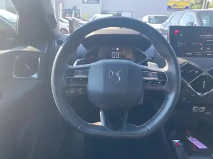 Photo 10 DS DS 3  Crossback PureTech 130ch Performance Line + Automatique 109g