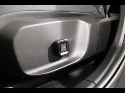 Photo 8 Volvo Ex30  Single Extended Range 272ch Ultra