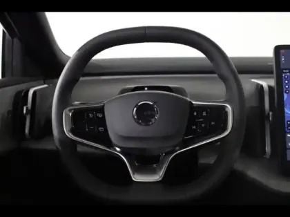 Photo 25 Volvo Ex30 Gén. I Ph1 Ultra 5