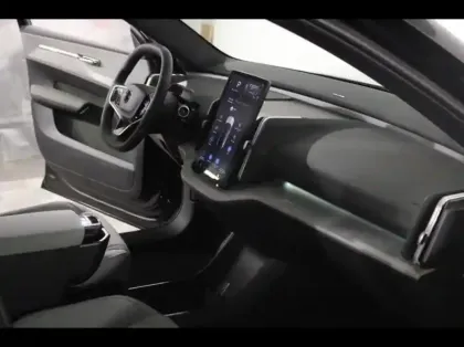 Photo 22 Volvo Ex30 Gén. I Ph1 Ultra 5