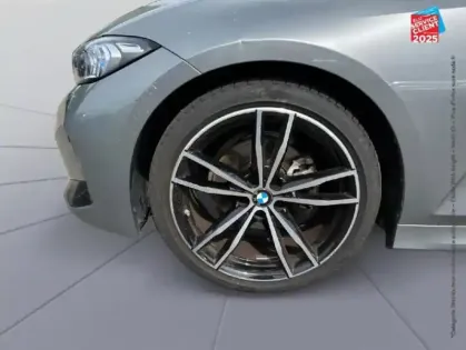 Photo 9 BMW Serie 3 Série 3 320dA xDrive 190ch M Sport