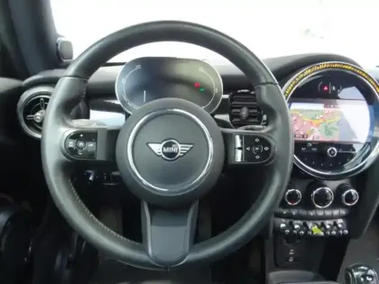 Photo 7 Mini Mini  Cooper SE 184ch Edition Premium Plus BVA 5CV