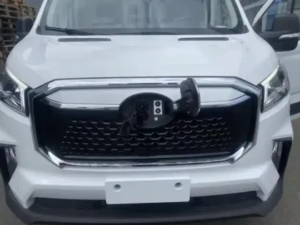 Photo 11 Maxus Deliver9  Fg e- L3H2 72 kWh Double porte coulissante