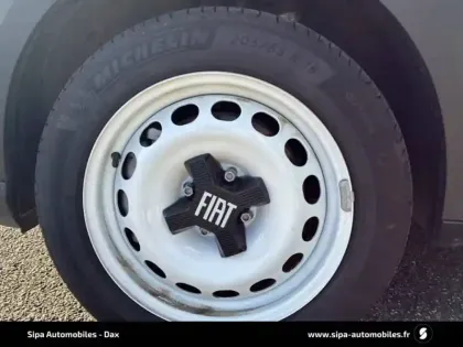 Photo 10 Fiat Grande Panda  e 83ch