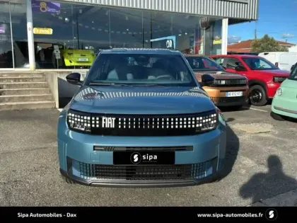 Photo 33 Fiat Grande Panda  e 83ch