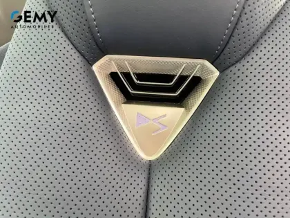 Photo 26 DS DS 8 DS N°8 245 ch FWD Long Range