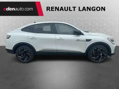 Photo 5 Renault Arkana  E-Tech full hybrid 145 GSR2