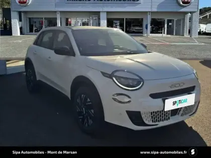 Photo 47 Fiat 600 e 54 kWh 156 ch