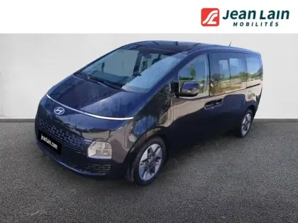 Photo Hyundai Staria Executive