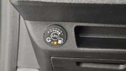 Photo 42 Renault Clio  Eco-G 100 ch GSR2