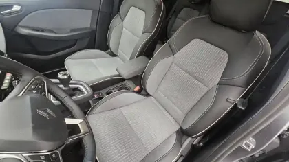 Photo 26 Renault Clio  Eco-G 100 ch GSR2