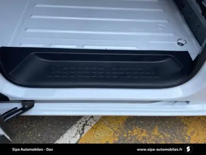 Photo 97 Fiat Scudo E- FOURGON 136 75 KWH XL