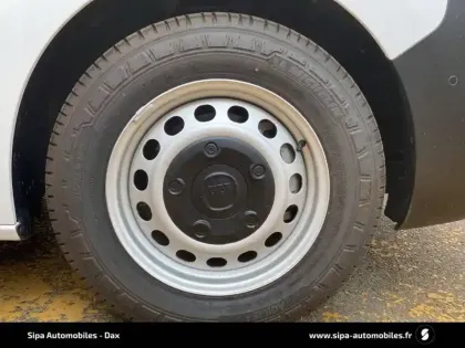 Photo 66 Fiat Scudo E- FOURGON 136 75 KWH XL