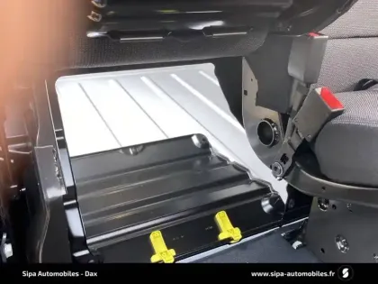 Photo 93 Fiat Scudo E- FOURGON 136 75 KWH XL