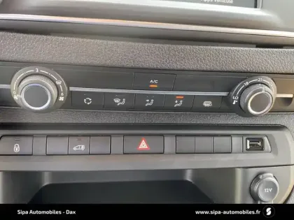 Photo 69 Fiat Scudo E- FOURGON 136 75 KWH XL