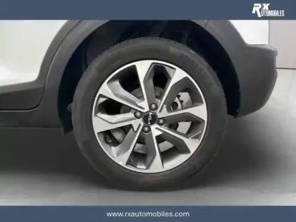 Photo 17 Kia Stonic  1.0 T-GDi 100 ch BVM6