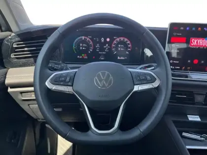 Photo 15 Volkswagen Tiguan  1.5 eHybrid 204ch DSG6