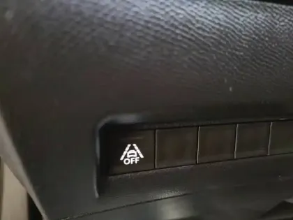 Photo 29 Peugeot 2008  PureTech 130 S&S BVM6