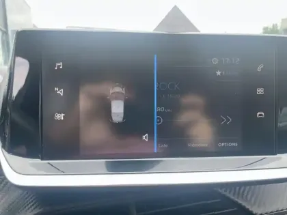 Photo 14 Peugeot 208  PureTech 100 S&S BVM6 Allure