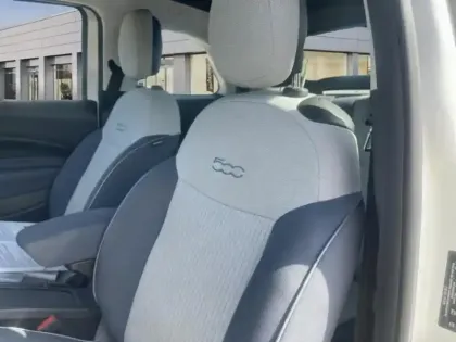 Photo 11 Fiat 500c  e 118ch Icône Plus