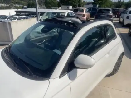 Photo 8 Fiat 500c  e 118ch Icône Plus