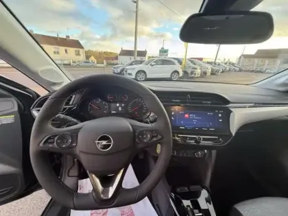 Photo 14 Opel Corsa  1.2 Turbo Hybrid 110ch Edition e-DCT6