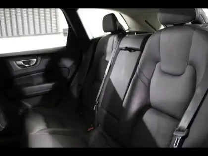 Photo 28 Volvo Xc60  T6 Hybride Rechargeable 253 + 145ch ULTRA STYLE DARK Geartronic 8 AWD