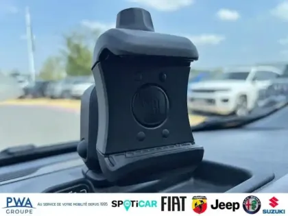 Photo 10 Fiat Panda  0.9 8v TwinAir 85ch S&S Trussardi Euro6D