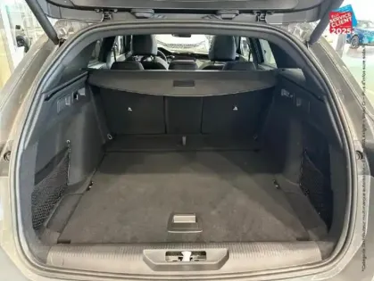 Photo 28 Peugeot 308  SW 1.2 Hybrid 145ch GT e-DCS6