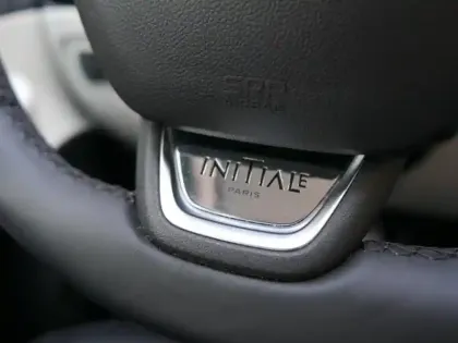 Photo 14 Renault Captur  1.3 TCe 150ch FAP Initiale Paris