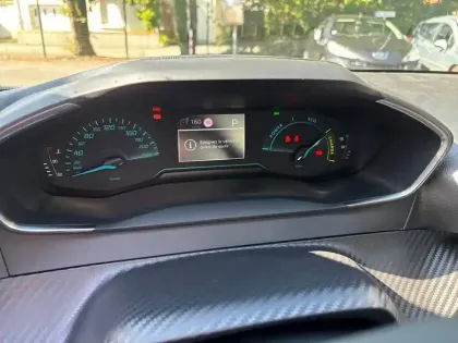 Photo 29 Peugeot 208  Hybrid 110 e-DCS6