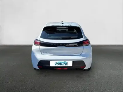 Photo 24 Peugeot 208  Hybrid 110 e-DCS6