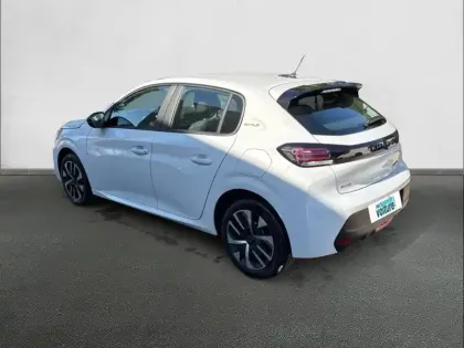 Photo 26 Peugeot 208  Hybrid 110 e-DCS6