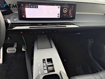 Photo 14 DS DS 8 DS N°8 245 ch FWD Long Range