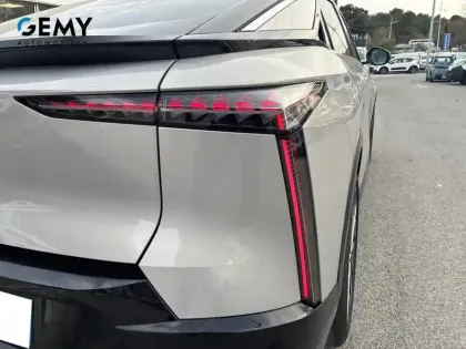 Photo 17 DS DS 8 DS N°8 245 ch FWD Long Range