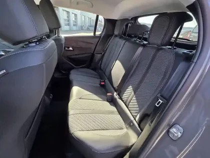 Photo 14 Peugeot 208  Hybrid 110 e-DCS6