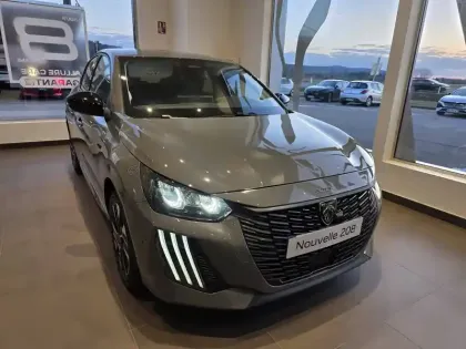 Photo 19 Peugeot 208  Hybrid 110 e-DCS6