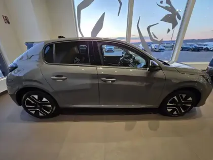 Photo 7 Peugeot 208  Hybrid 110 e-DCS6