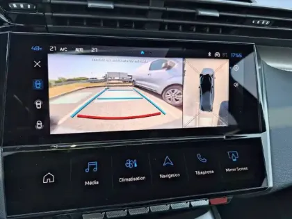 Photo 31 Peugeot 408  Electrique 58 kWh 210ch