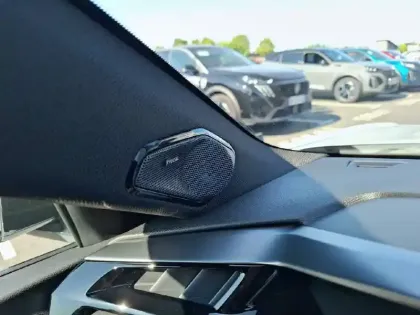 Photo 32 Peugeot 408  Electrique 58 kWh 210ch