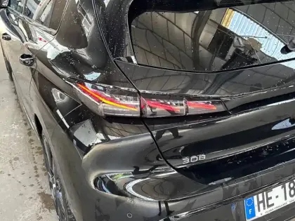 Photo 36 Peugeot 308  Hybrid 145 e-DCS6